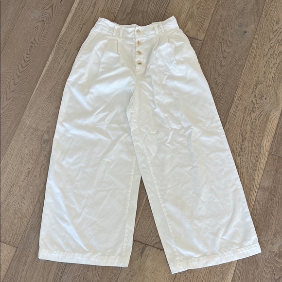 Elegant White Wide Leg Pants - Picture 1 of 4